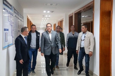 埃及总理穆斯塔法?马德布利视察玉祥集团埃及公司