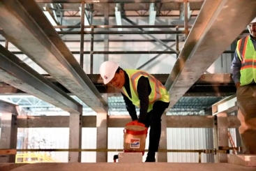 一锤定音！玉祥集团美国年产8万吨出产线窑炉锁砖