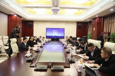 桐乡市委书记于会游来玉祥集团助力企业开门红